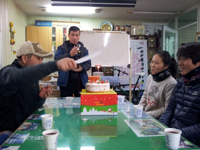 2011-12-25 09.46.46.jpg