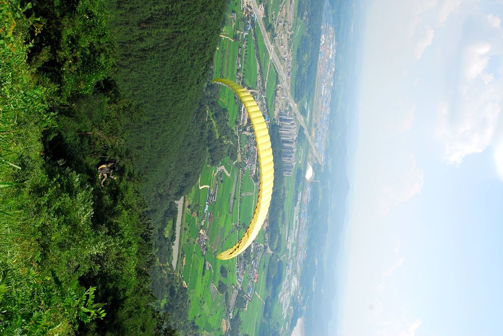 100808D10_0220para.jpg