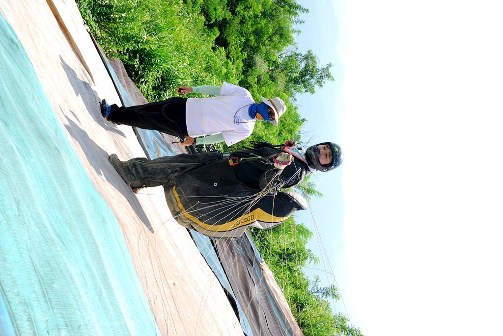 100808D10_0196para.jpg
