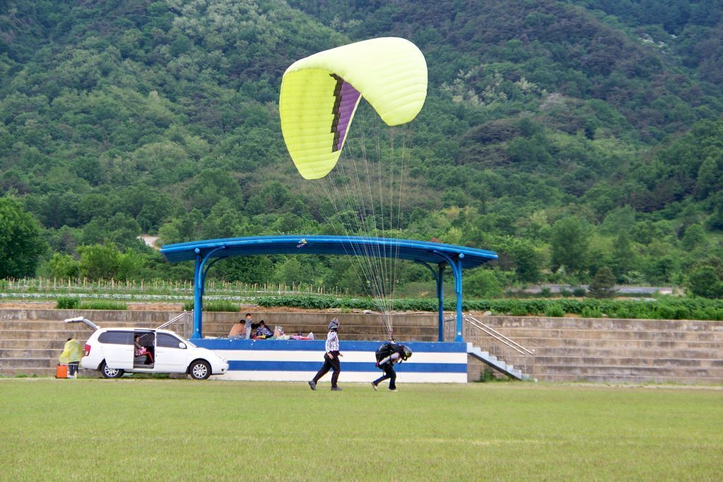 100B1572-800.jpg